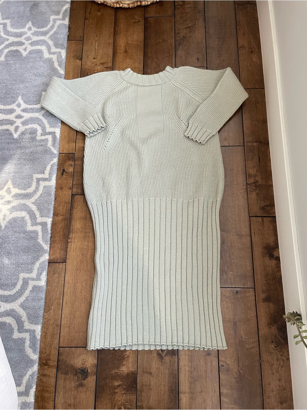 Sartoria Vico Size L Sweater Dress